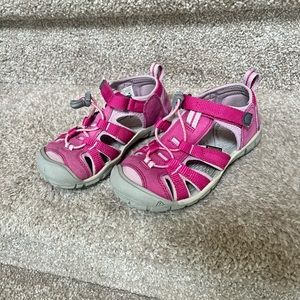 Girls Keen Seacamp sandal size 12